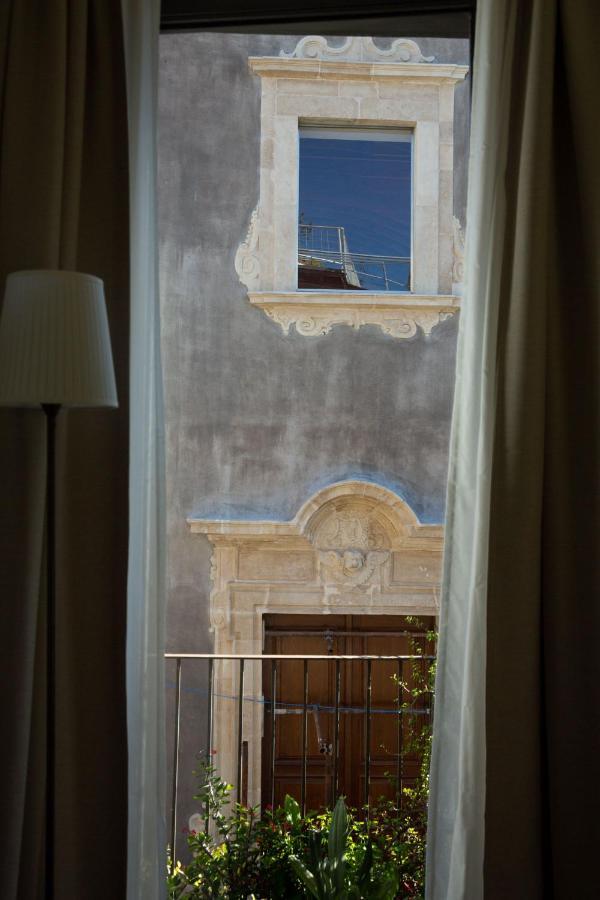 Apartamento Casadellidria Al Monastero Dei Benedettini CTA
